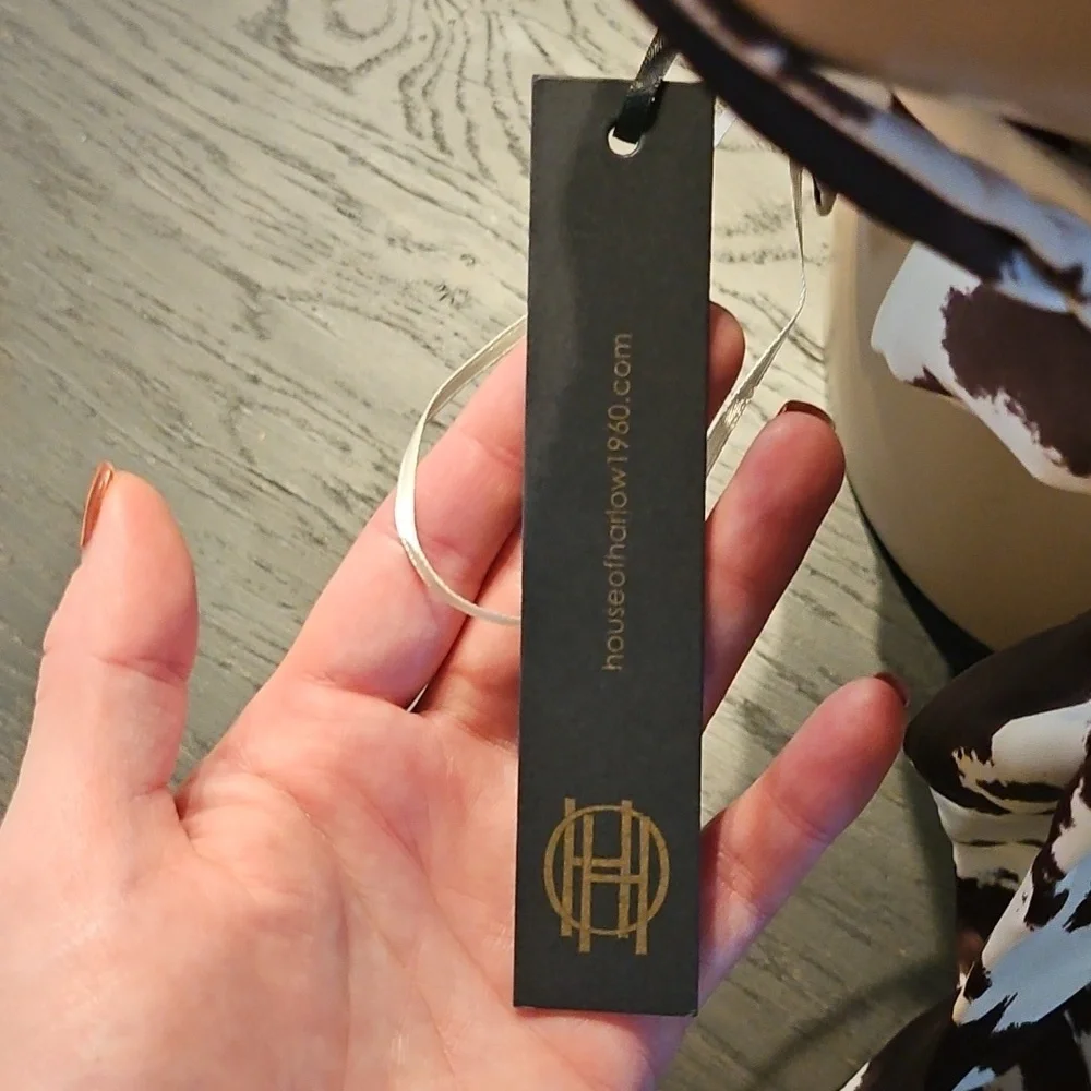 Top - Picture 4 of 4